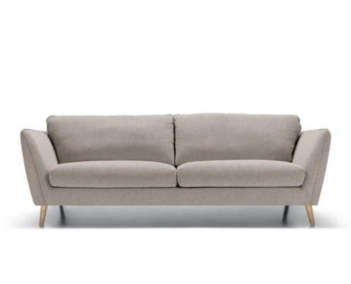 Canapé moderne gris clair avec pieds en bois sur fond blanc. Canape Paris by Atelier Bis