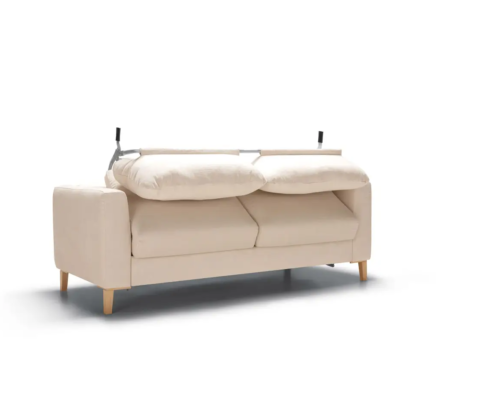 Canapé beige avec coussins de dossier surélevés et pieds en bois sur fond blanc. Canape Paris by Atelier Bis