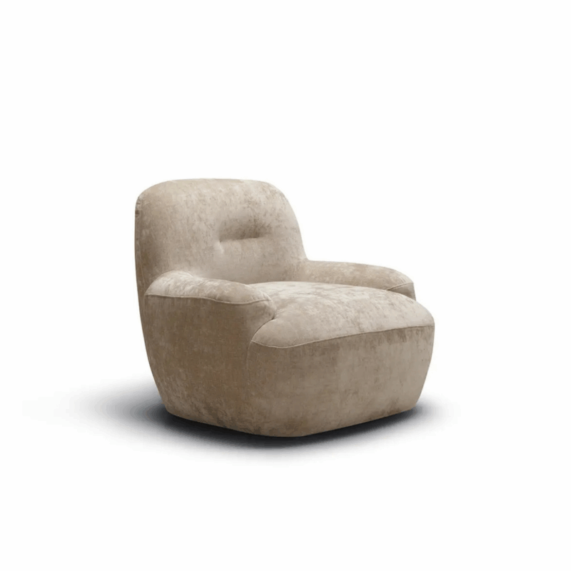 Fauteuil moderne beige, en peluche, avec un dossier et une assise arrondis, isolé sur fond blanc. Canape Paris by Atelier Bis