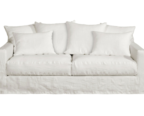 1509 Canapé Homesprit Biscarrosse blanc, recouvert de lin, comprenant quatre grands coussins de dossier et deux coussins d'assise, entièrement déhoussables pour un entretien facile. Canape Paris by Atelier Bis